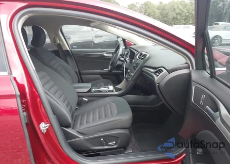 2017 Ford Fusion Se z USA, uszkodzony, nr VIN 3FA6P0HD2HR308902